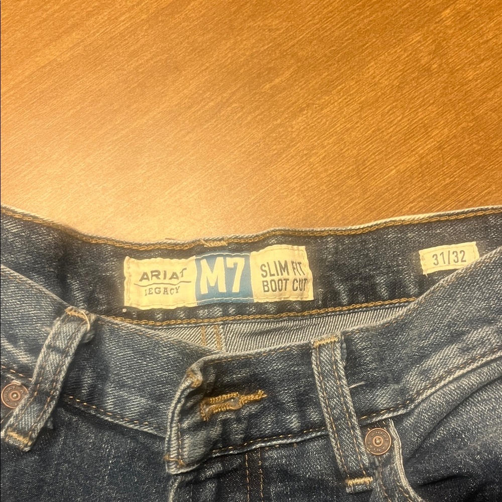 Ariat M7 Men's Dark Blue Bootcut Jeans - Picture 2 of 3